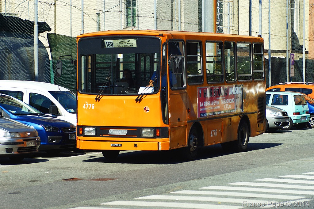 Genova-14settembre2011-BusAMT47761.jpg