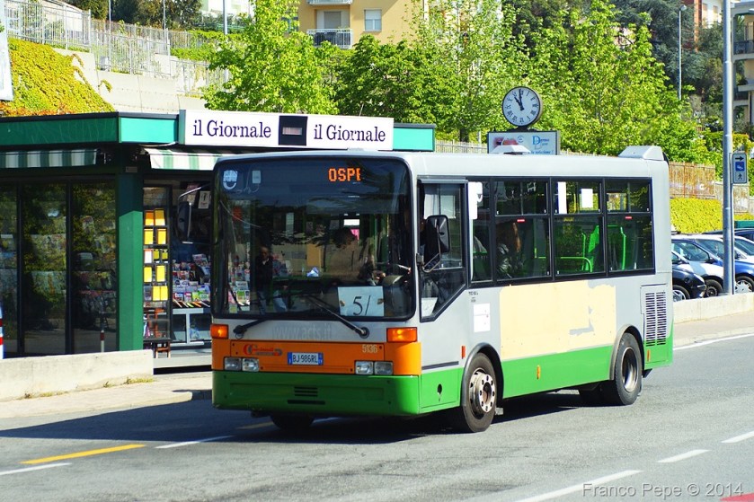 Savona-20-aprile-2011-TPL-Bus-51363.jpg