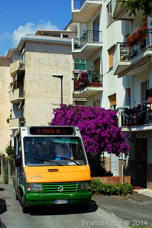 Savona-6-giugno-2011-TPL-Bus-5148-2.jpg