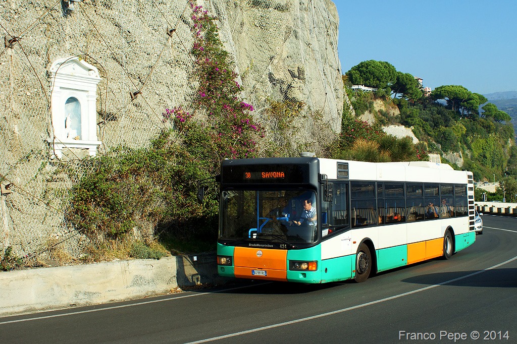 Celle-Ligure-3-ottobre-2011-Bus-424.jpg