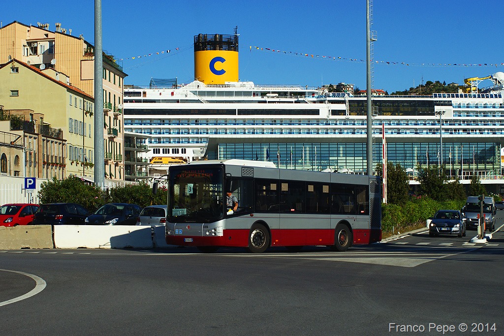 Savona-19-settembre-2011-Bus-5186-2.jpg