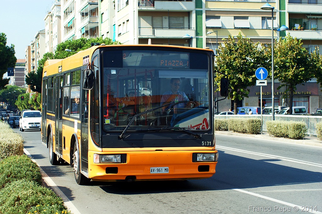 Savona-3-ottobre-2011-TPL-Bus-5131-2.jpg