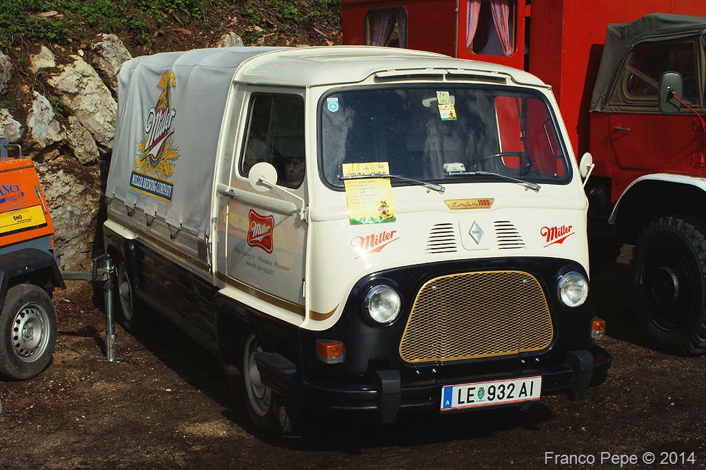 Furgone-Renault-Estafette-1000-Senale-BZ-2-agosto-2014.jpg