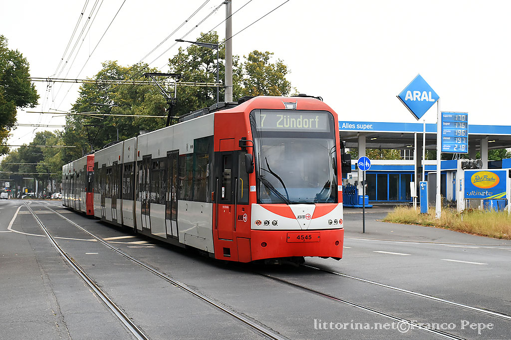 Koln Poller Kirchweg
